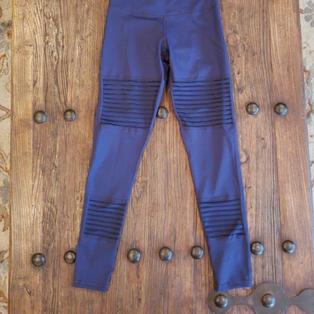 Stripe out leggings